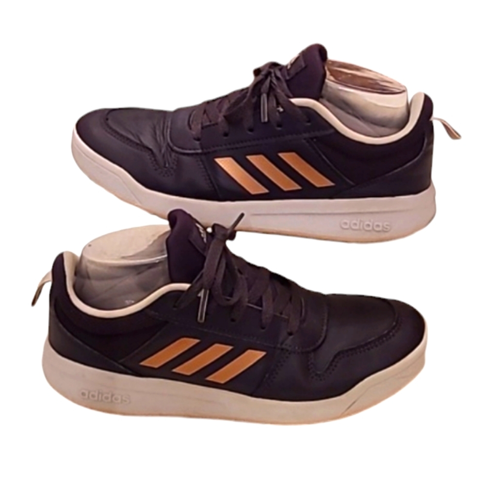 Adidas Running Sneaker Dark Purple Low Top Lace Up Athletic Trainer Tennis Shoe